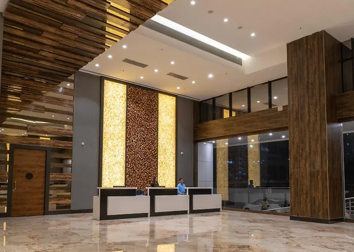 Hotel Tip Top International Pune